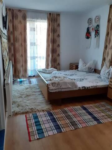 Фото номера Номер с кроватью размера «king-size» Лоджи Pensiunea Rustic Oncesti г. Onceşti 4